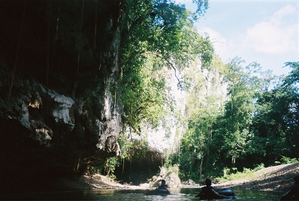 Cave Middle Outlet2